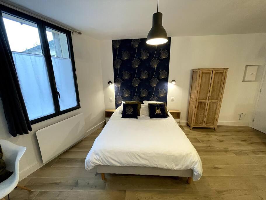 Alp Chartres - Cosy Studio Au Coeur De Chartres Avec Parking Exterior photo
